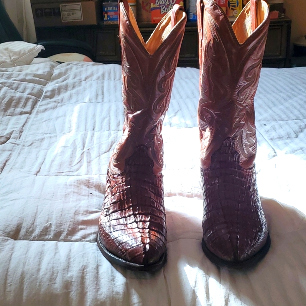 Men Cowboy boots, all Leather
